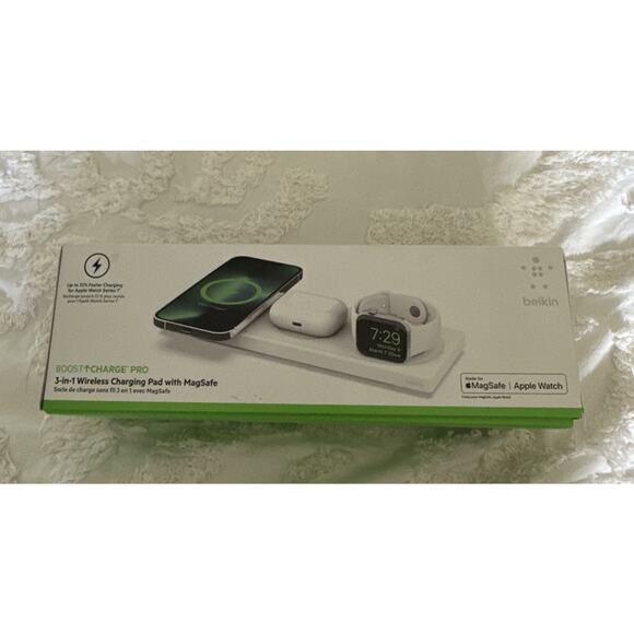 Belkin Boost Charge Pro 3-in-1 Wireless Charging Pad with MagSafe